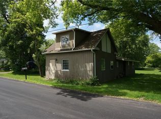 359 E Manitou Rd, Hilton, NY 14468