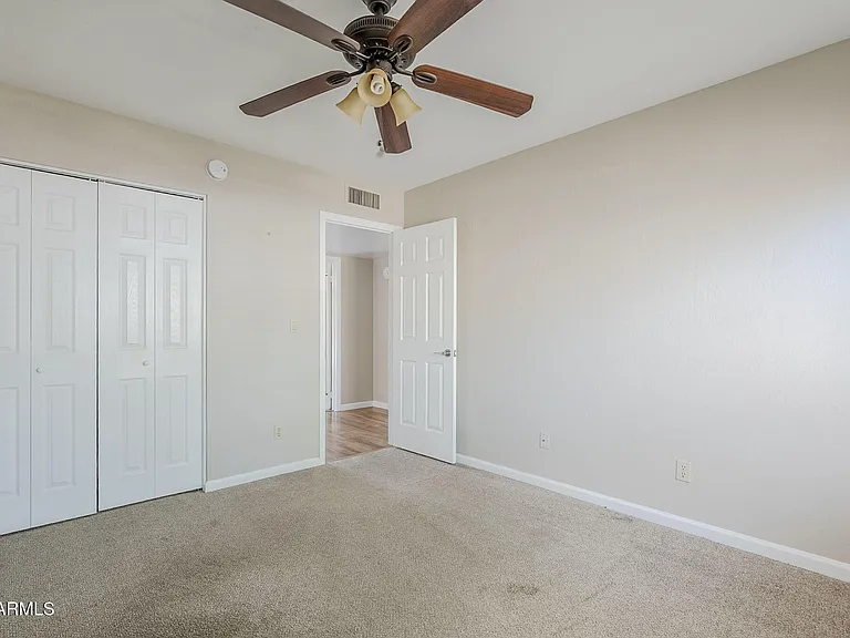 7707 S Kenwood Ln — Photo 42