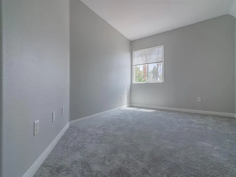 Warner Center Townhomes — Photo 16