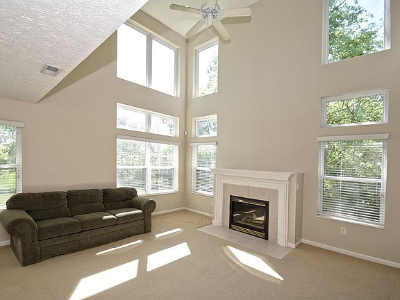 3rd image of 6524 Brantford Ct