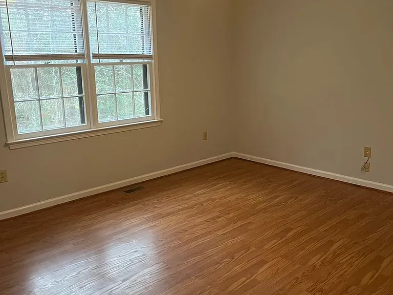 195 Woodberry Ct — Photo 15