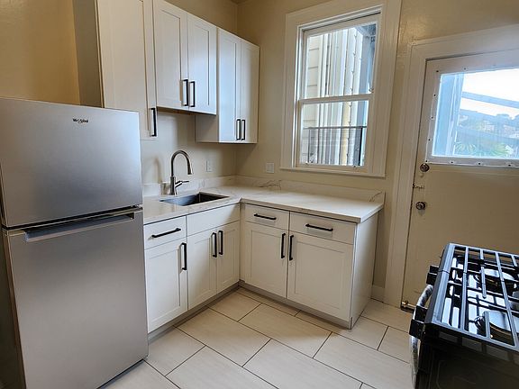 4th image of 4236 25th St #5