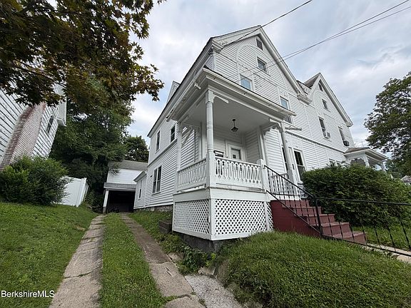 3rd image of 34-36 Crandall St