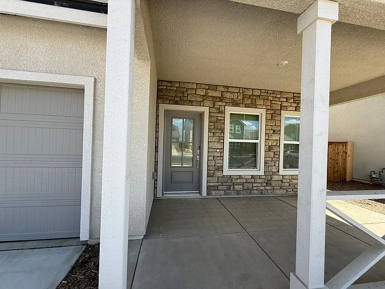 1036 Fruitwood Ave — Photo 3