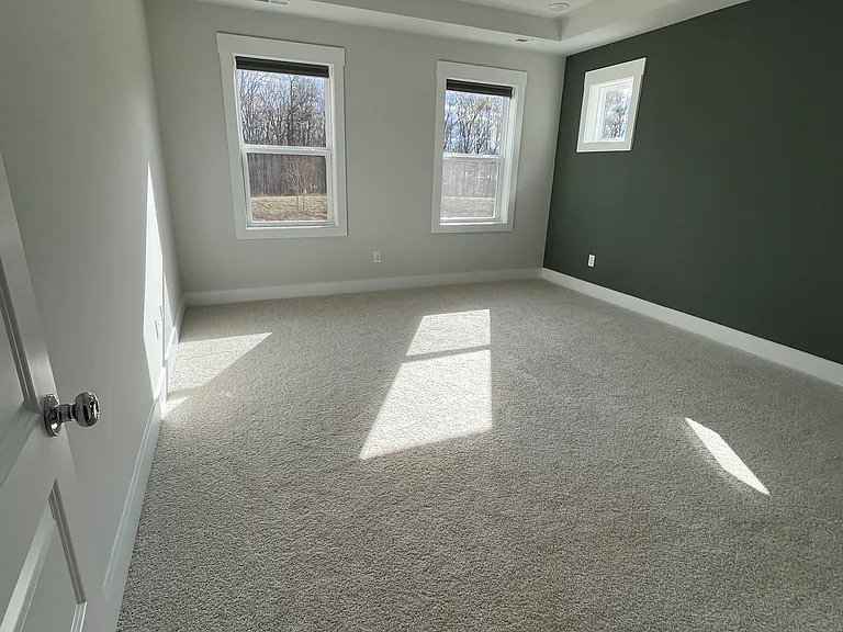 335 Beacon Dr — Photo 10