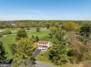 10624 Cavalcade St, Great Falls, VA 22066