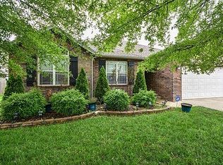 5421 Butternut Dr, Springfield, MO 65802