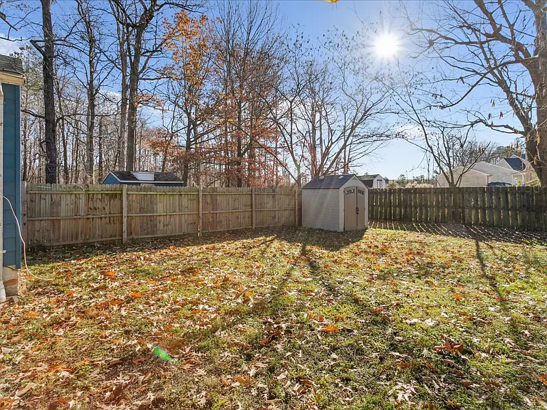 222 Woodhaven Rd #A — Photo 13