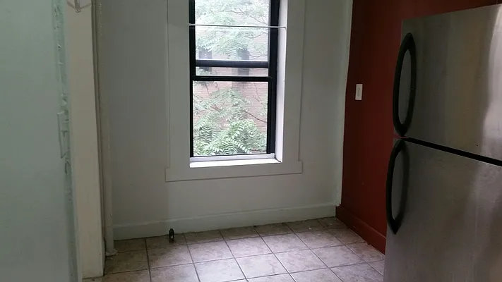 Rented by Lang Realty LLC | media 43