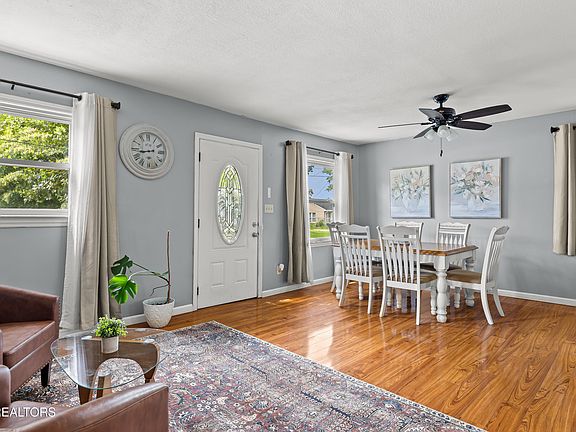 5th image of 410 Landau Dr