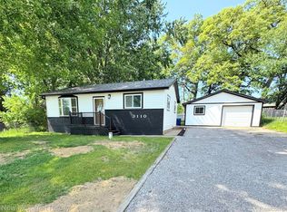3110 McGinnis Dr, Fenton, MI 48430