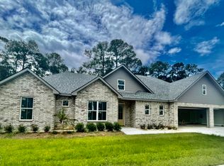 12297 Savannah Cir, Ocean Springs, MS 39564