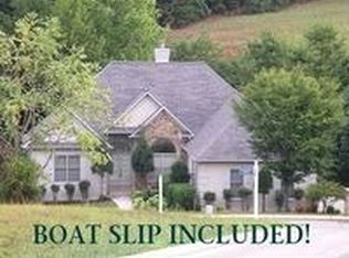 700 Wood Duck Dr, Vonore, TN 37885