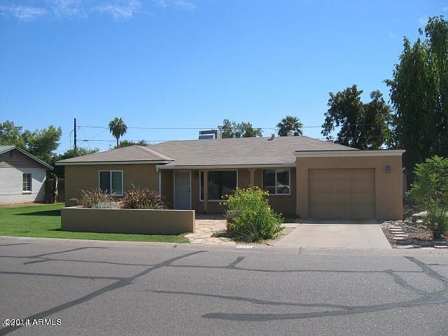 1st image of 6923 E 6th St