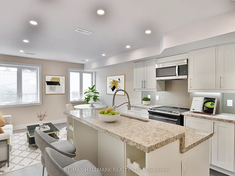 795 Broadview Ave #2 — Photo 5