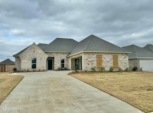 406 Baleigh Way, Canton, MS