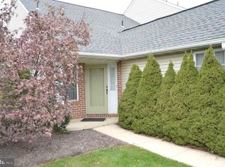 162 Hickory Ln, Wyomissing, PA