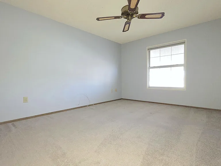 11014 W Granada Dr — Photo 9