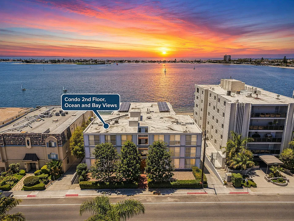 3850 Riviera Dr #2B