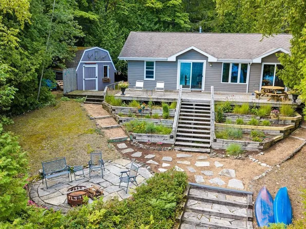 5526 Butts Rd, Sturgeon Bay, WI 54235