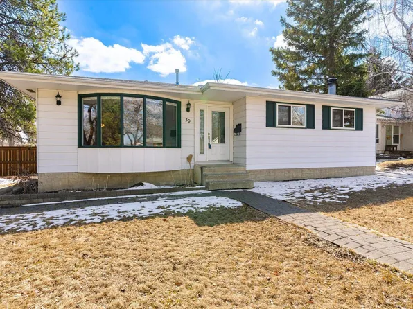 30 Farmstead Ave, Saint Albert, AB T8N 1V8