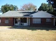 Front view of the home.