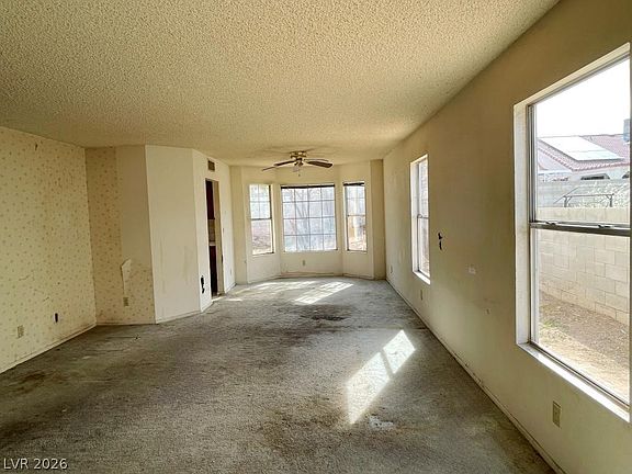 4th image of 6105 Castle Bay Dr