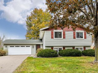 10215 47th Ave N, Plymouth, MN 55442