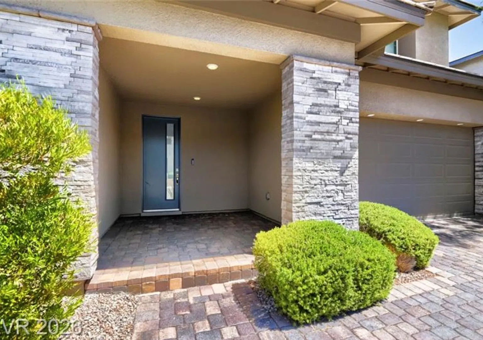 Breathtaking Strip Views Brand New Model in Summerlin 4bed 3.5bath — Photo 4