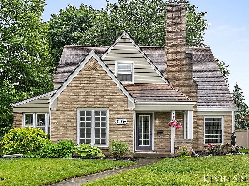 1st image of 446 Marywood Dr NE
