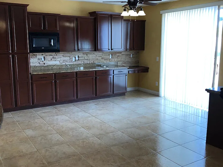 6254 Ebony Legends Ave — Photo 4