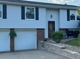 3 Hazelwood Dr, Wheeling, WV 26003
