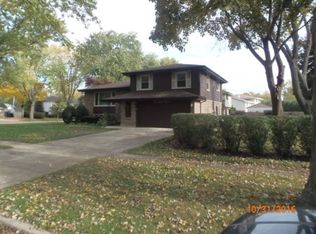 5 E Jerry Dr, Mount Prospect, IL