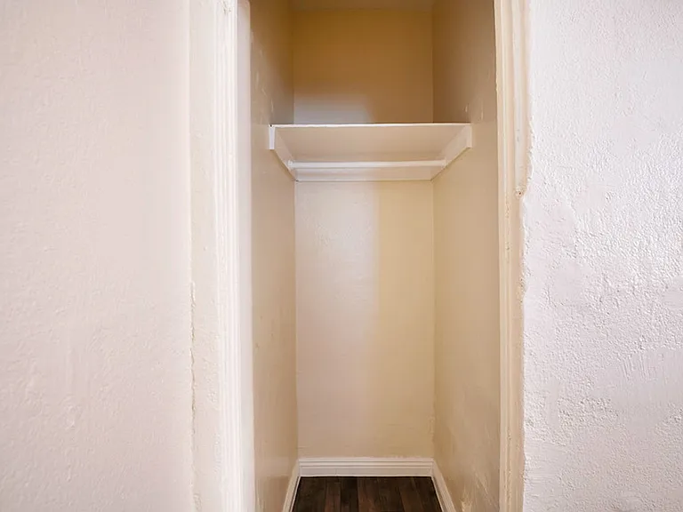 Haye's House — Photo 31