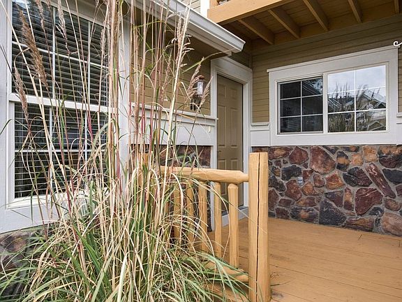4th image of 114 Bayside Cir