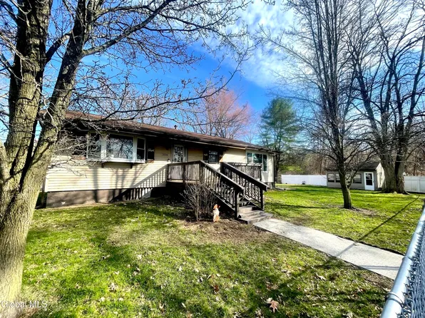 304 Dearborn Avenue, Schenectady, NY 12304
