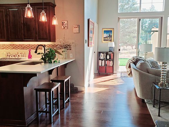Hallway to backyard & patio
