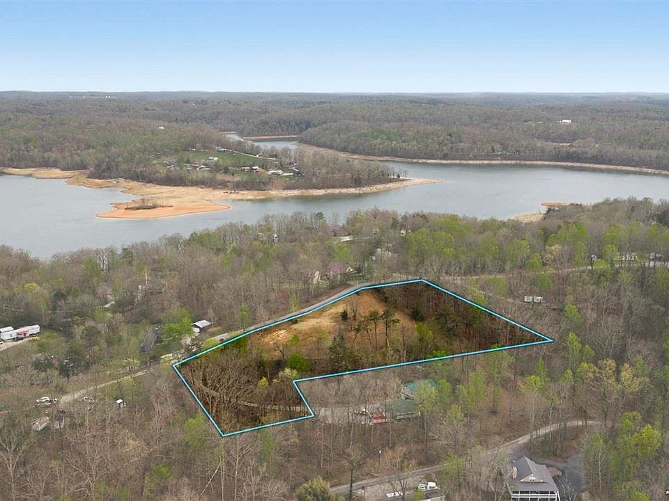 1st image of 860 Noah Stevenson Rd