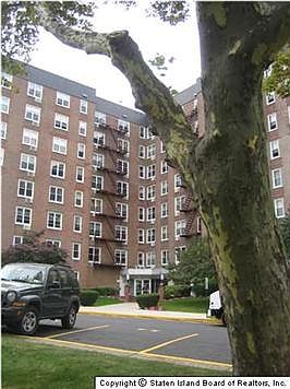 1st image of 350 Richmond Ter APT 5M