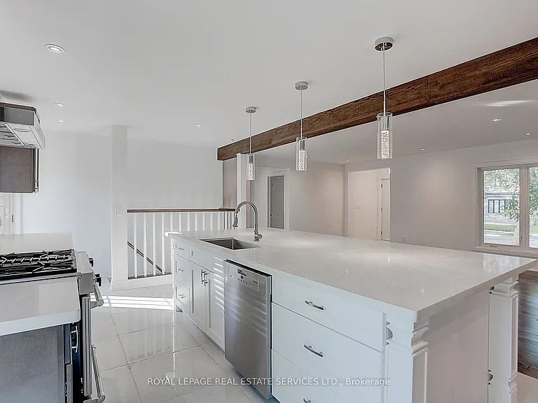 304 Felan Ave — Photo 19