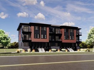 2135 Strasburg Rd #9, Kitchener, ON N2E1T8