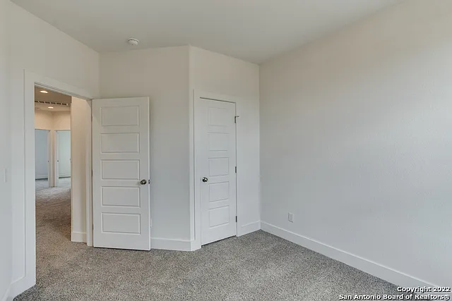 206 Topaz #1502 — Photo 8