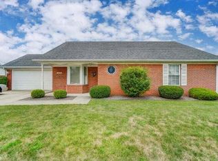 1225 Old Farm Ln, Springfield, OH 45503