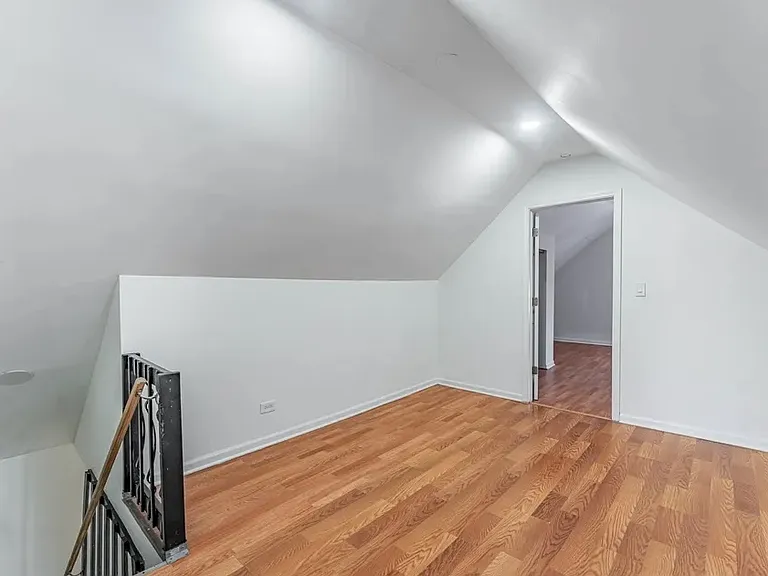 1903 N Kildare Ave #2 — Photo 16