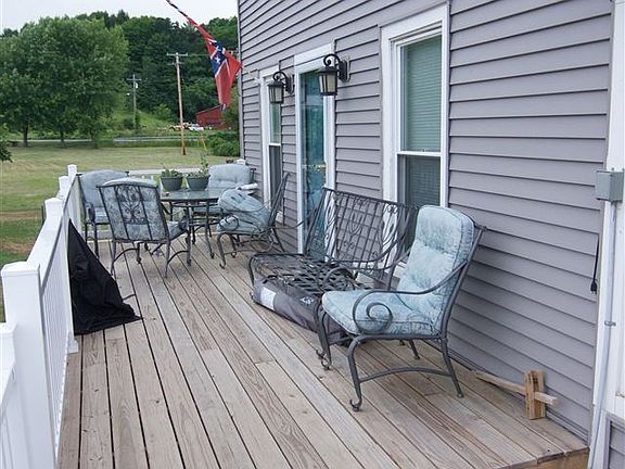 2nd image of 101 Garnsey Ln