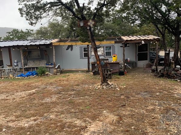 424 SIERRA VIS, Tarpley, TX 78883