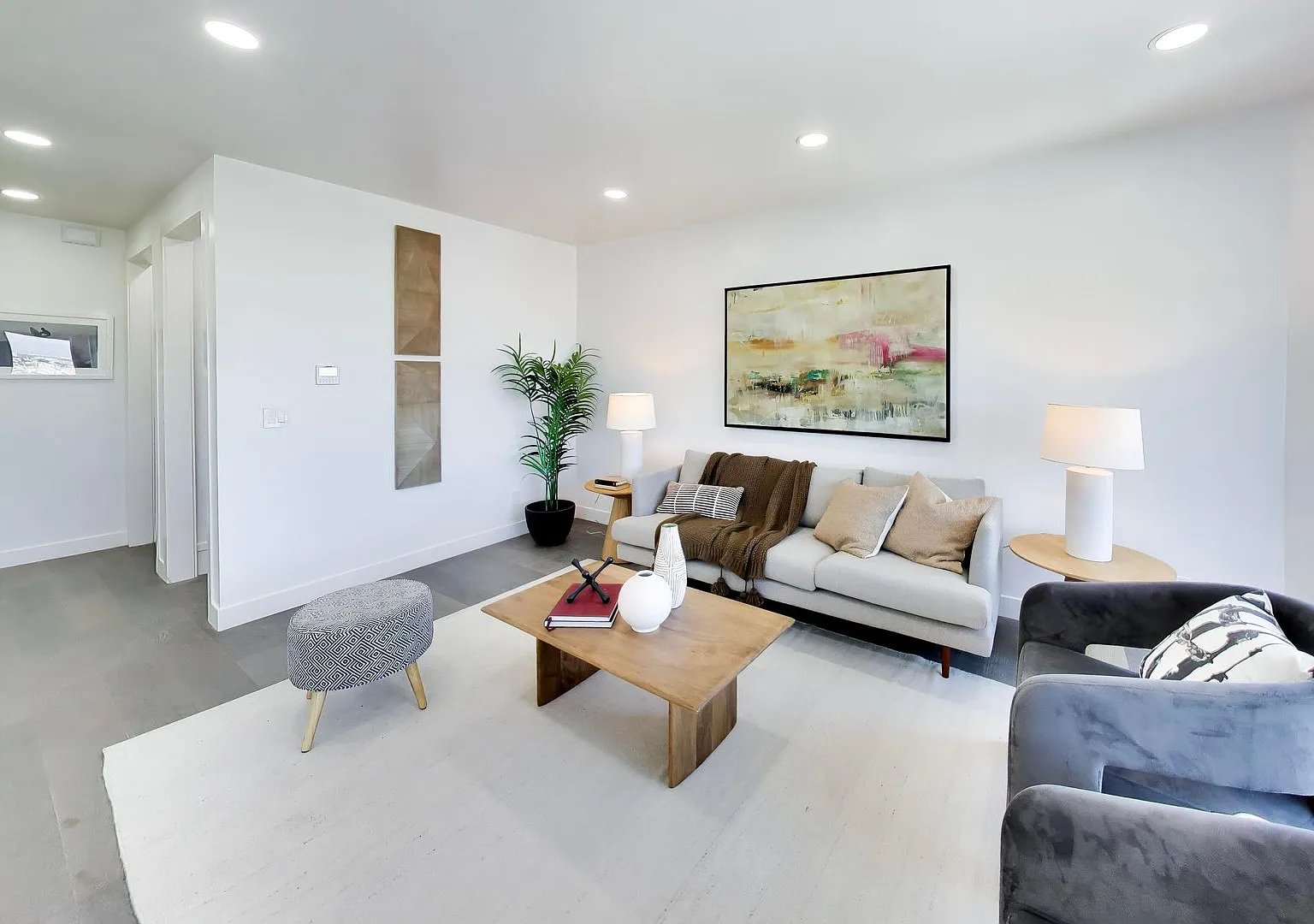 297 Corbett Ave — Photo 3