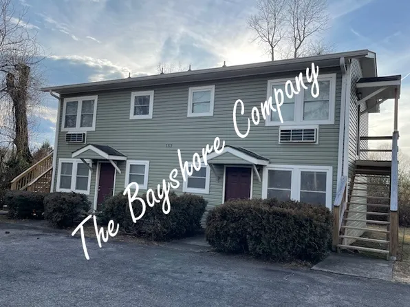 153 School Rd E, Asheville, NC 28803