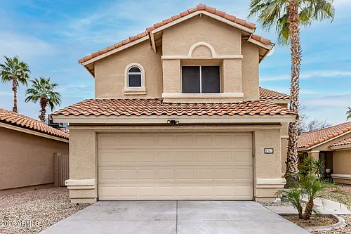 1343 E Angela Dr Photo 1