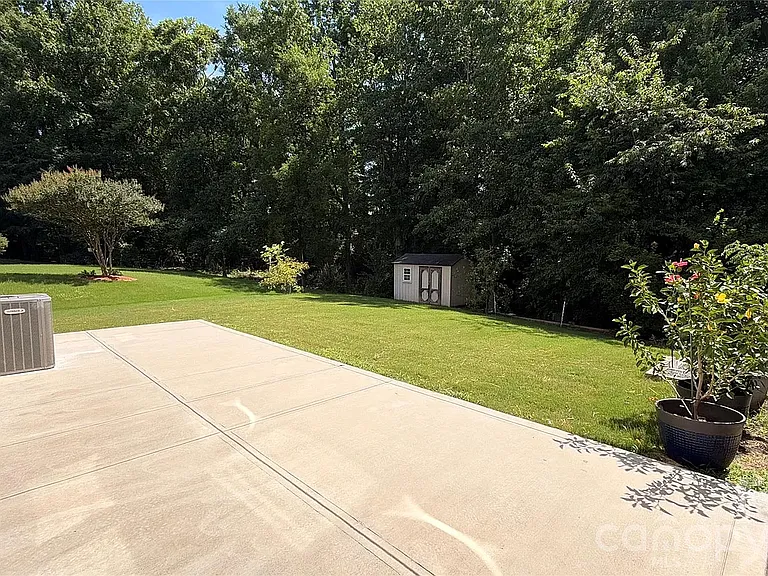9542 Oswald Ln — Photo 46